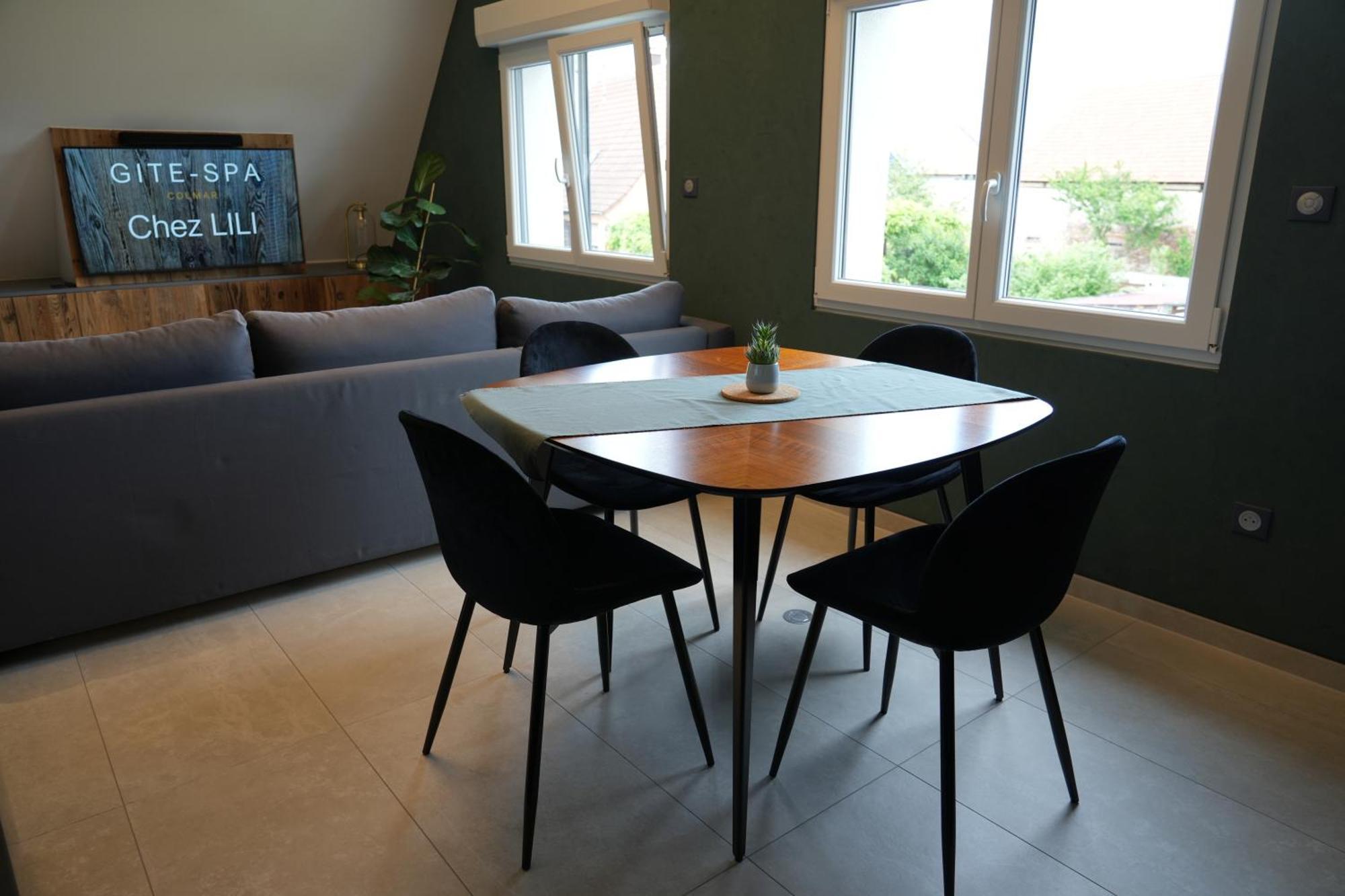 Gite Spa L'Atelier Emile - Spa Privatif - 5 Min Colmar Sainte-Croix-en-Plaine Номер фото